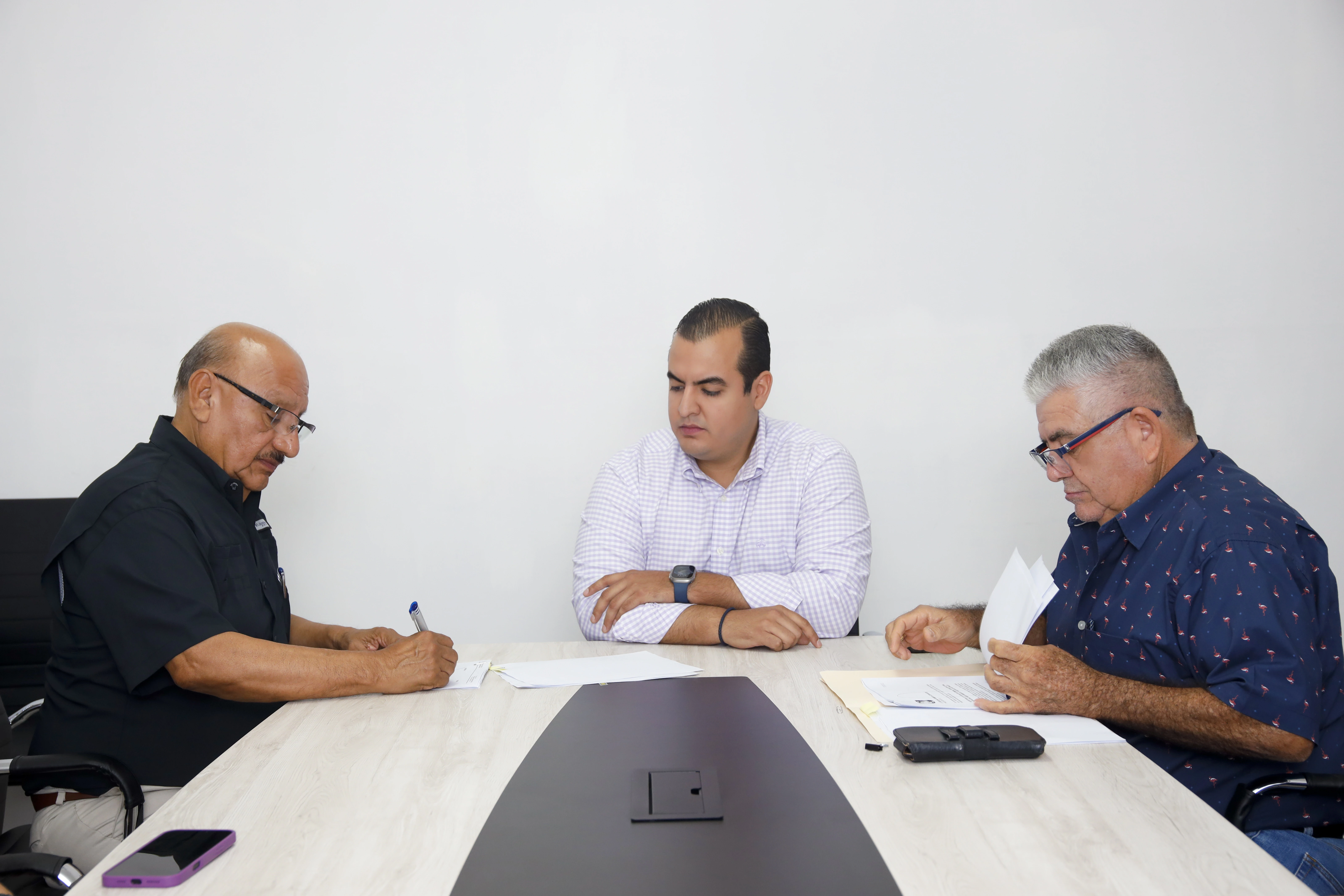 Entrega de comodato albergue