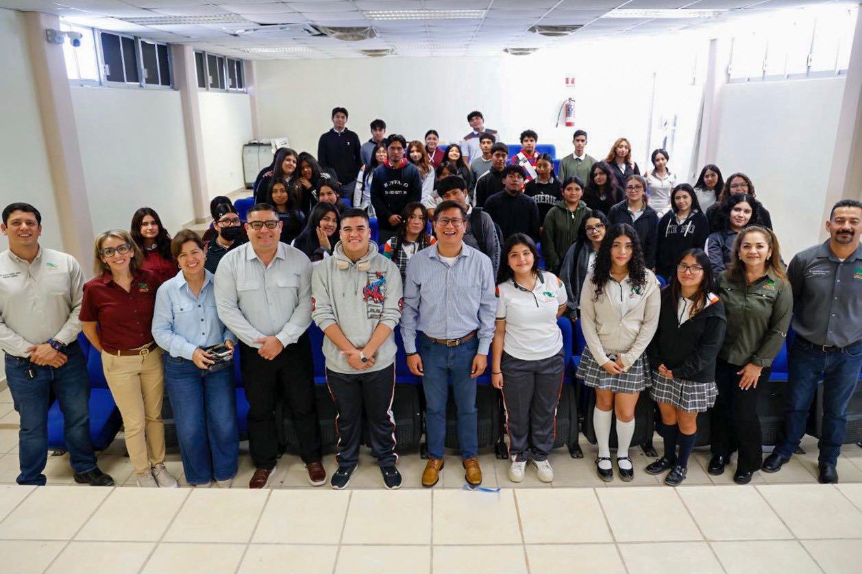 Encuentro directo en CECyT 05 Cabo San Lucas