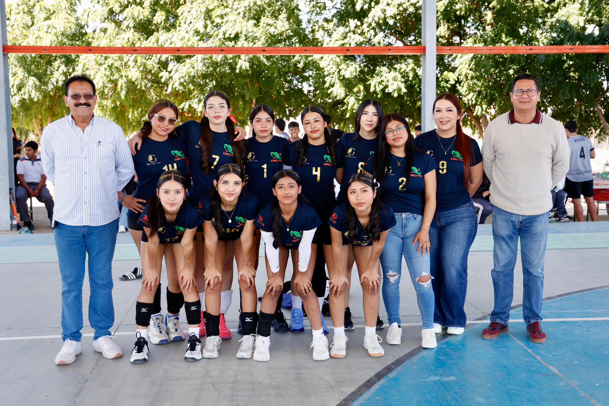 Finales de voleibol varonil y femenil del CECyTE BCS