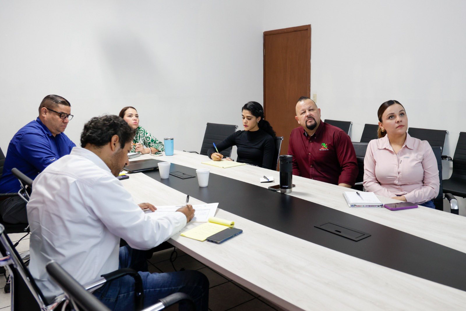Sesión del Comité de Transparencia del CECyTE BCS